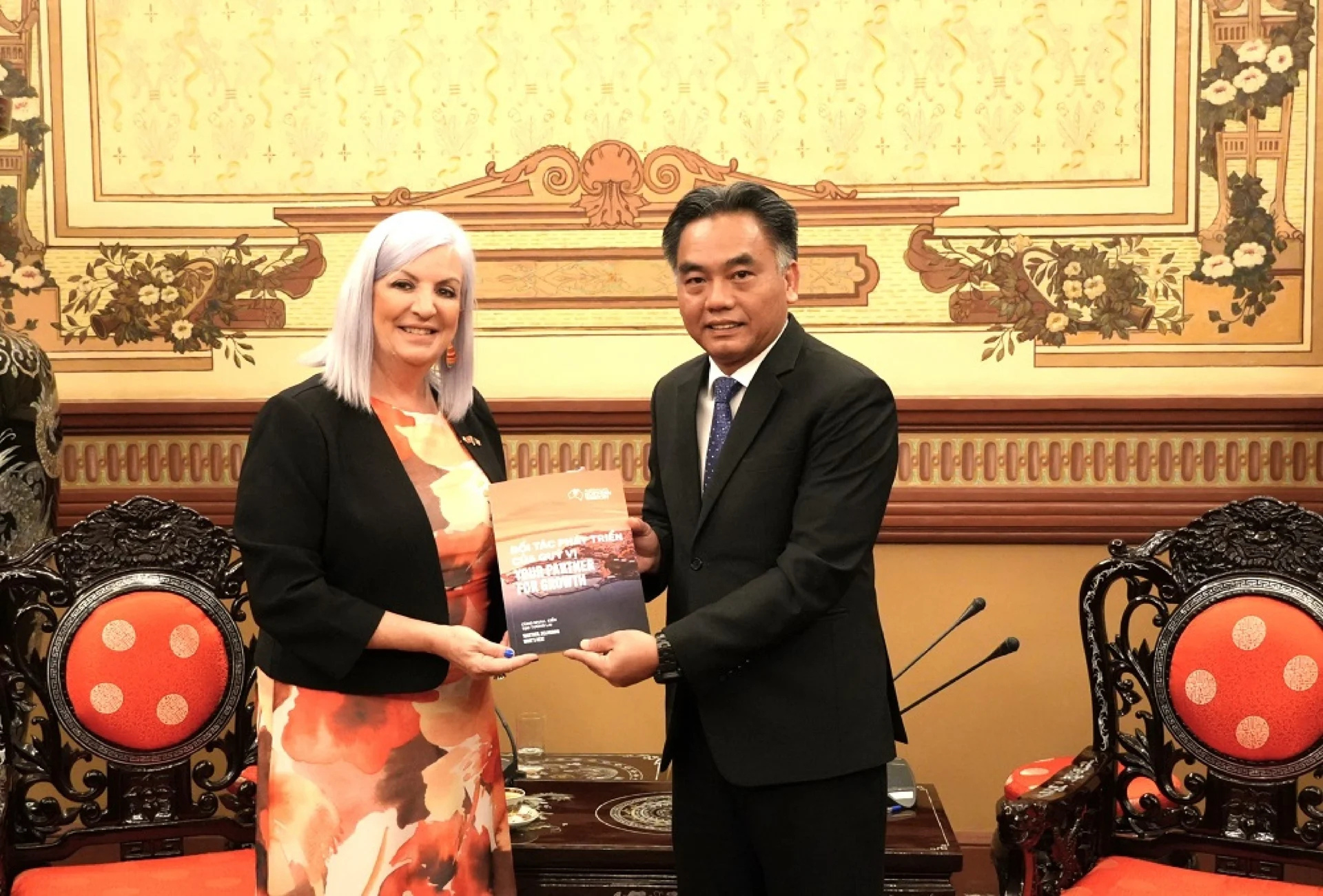 Vibrant Foreign Affairs: Ho Chi Minh City Continues to Attract International Resources