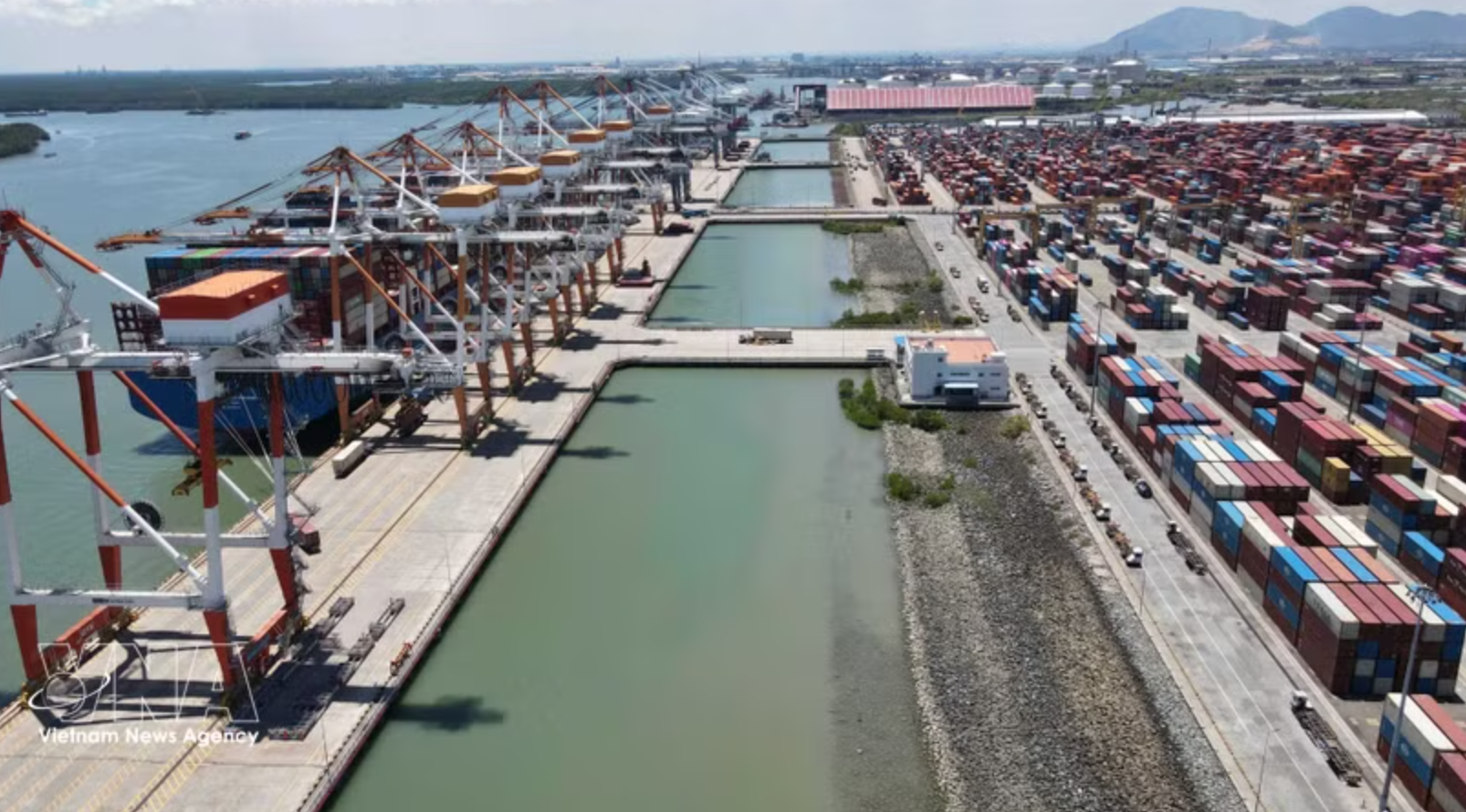 Ho Chi Minh City prioritises logistics infrastructure to raise direct import-export throughput above 80%